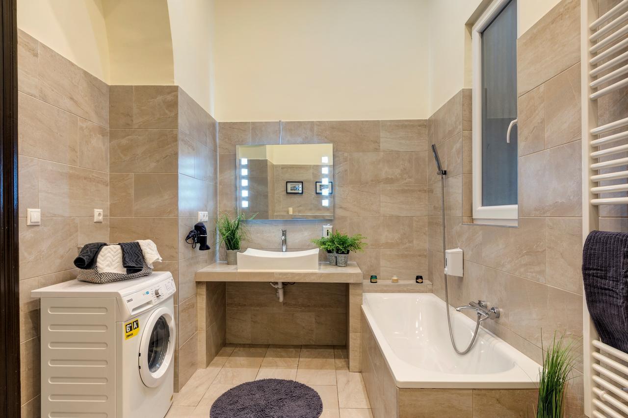 Real Apartments Klauzal 부다페스트 외부 사진